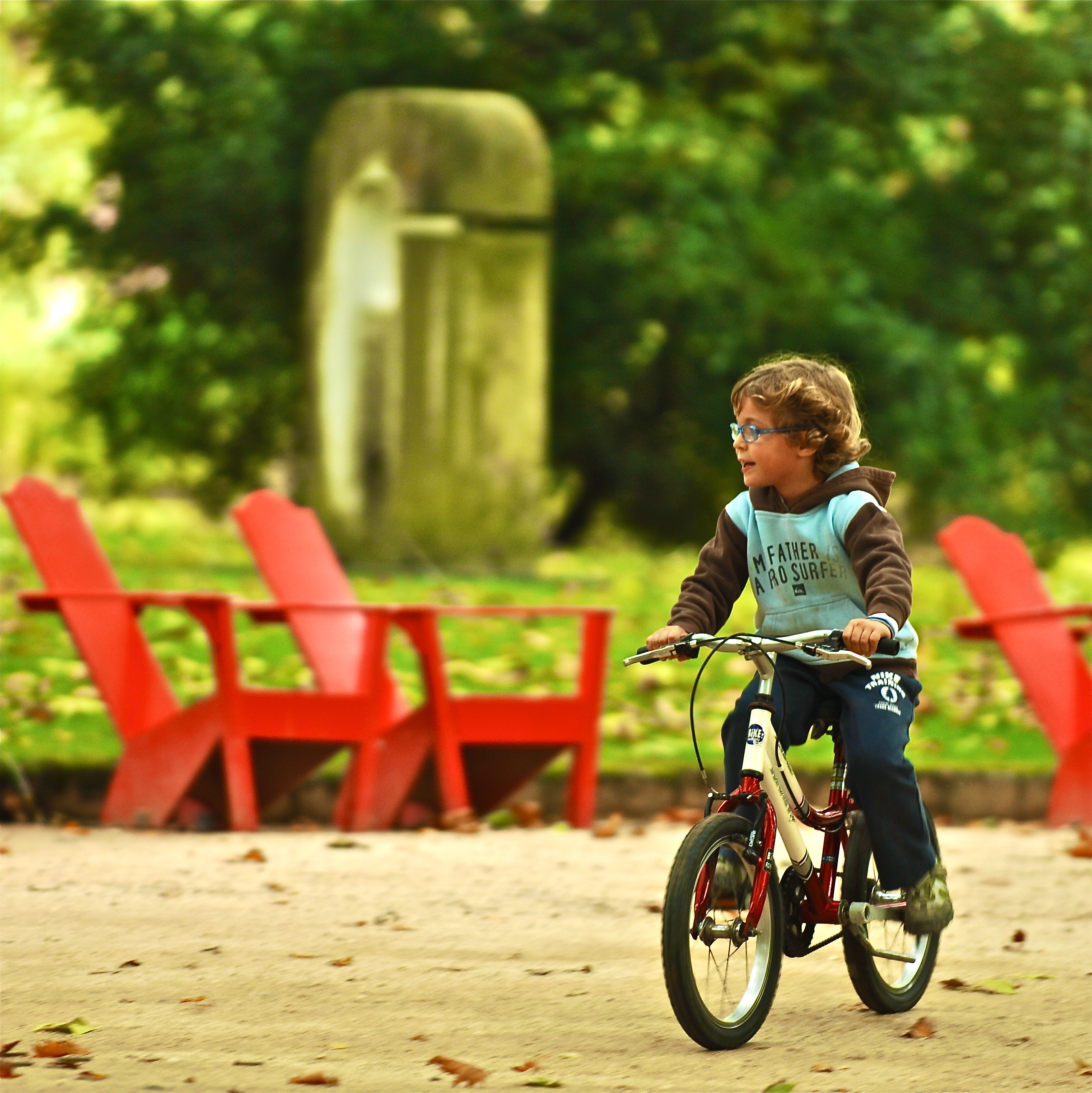 Пройти ребенок. Kids Ride a Bike. Мечта каждого ребенка. Ride a Bike.